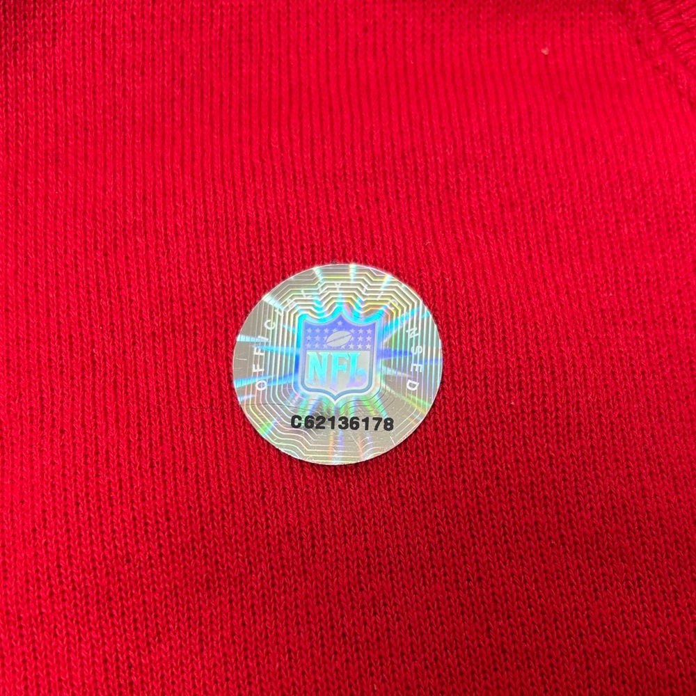 Delta Red Crewneck Sweatshirt with Titans Logo - Picture 3 of 6